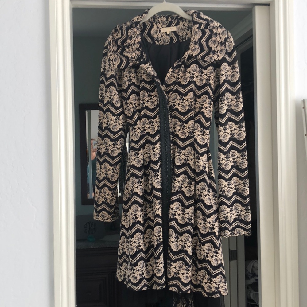 Ryu Classic lace Coat